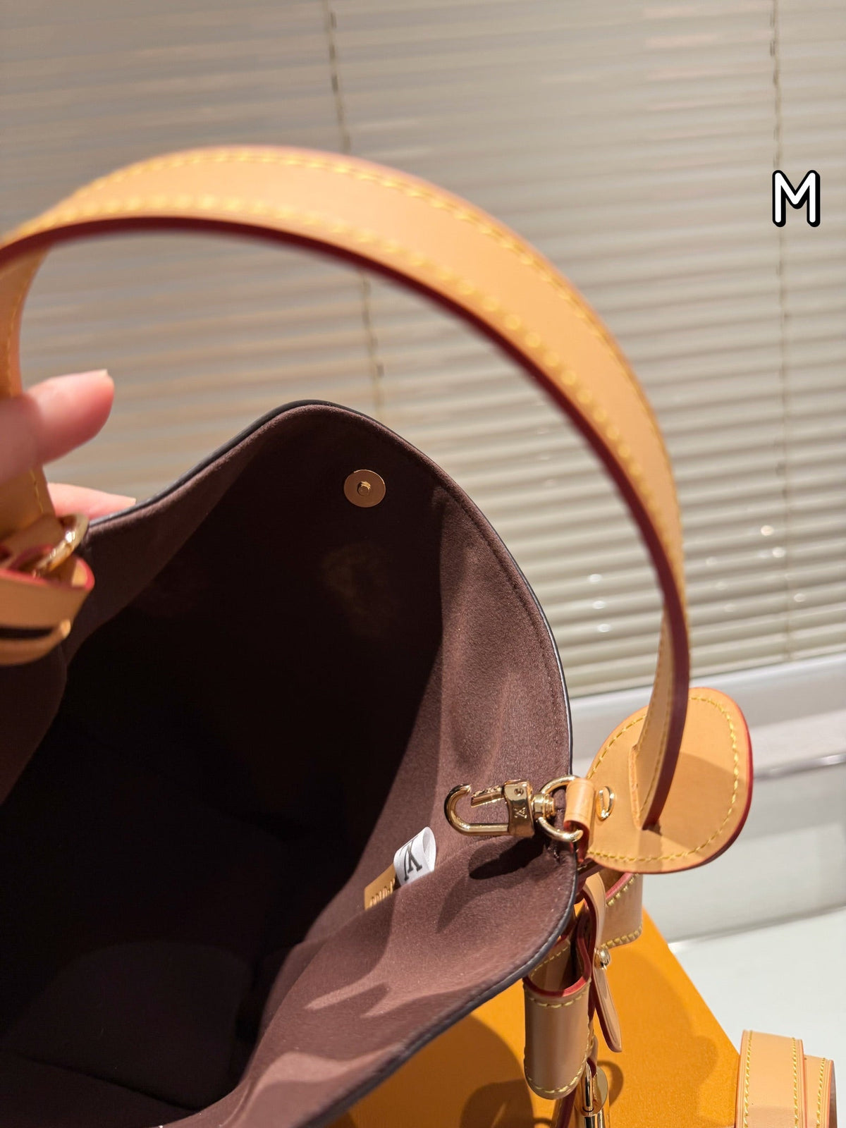 Fashion Bag for Women 17*19cm LEM205