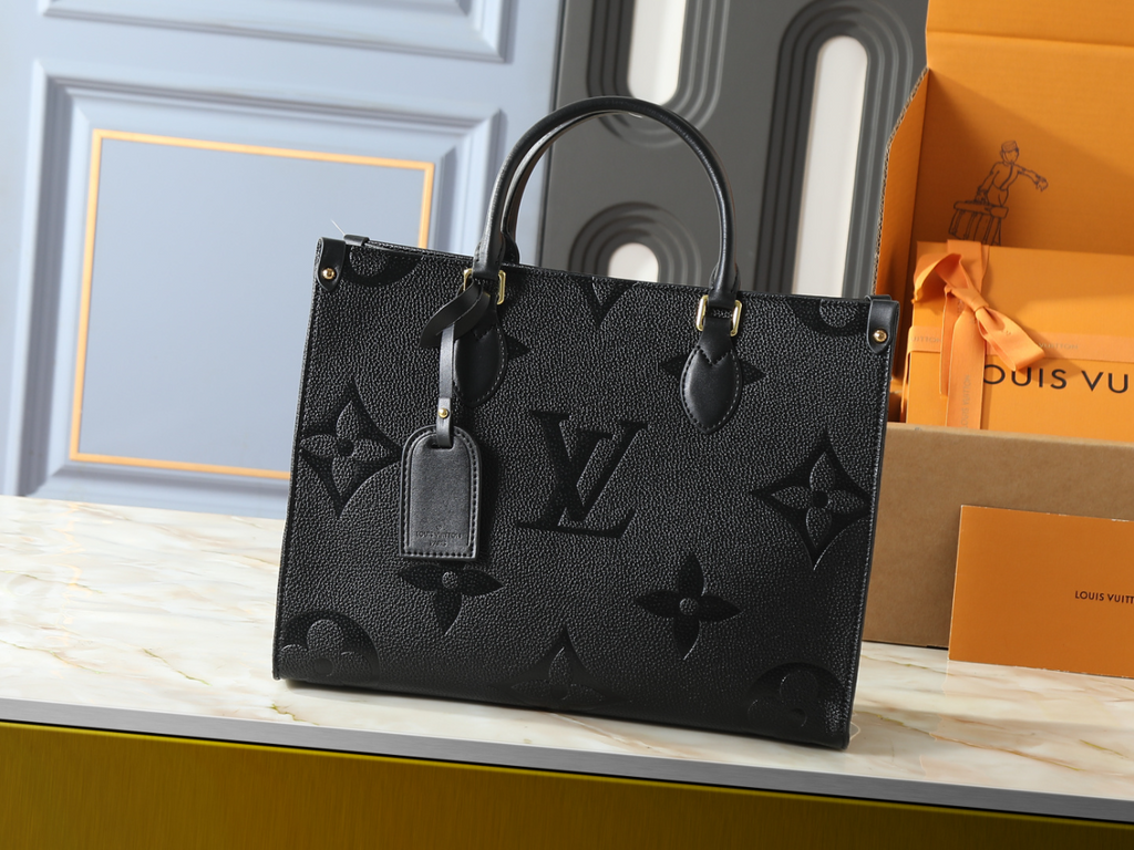Black Handbag for Women 41.0x34.0x19.0cm LEM434