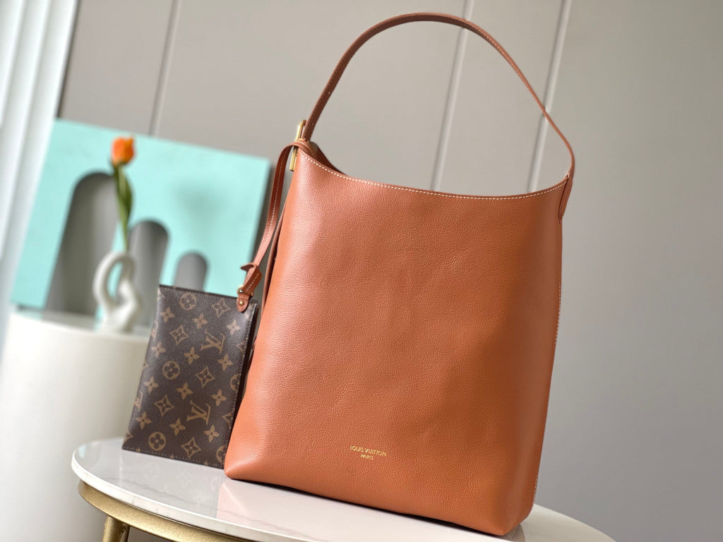 Genuine Leather Crossbody Bag for Women 28x16x24cm LEM346