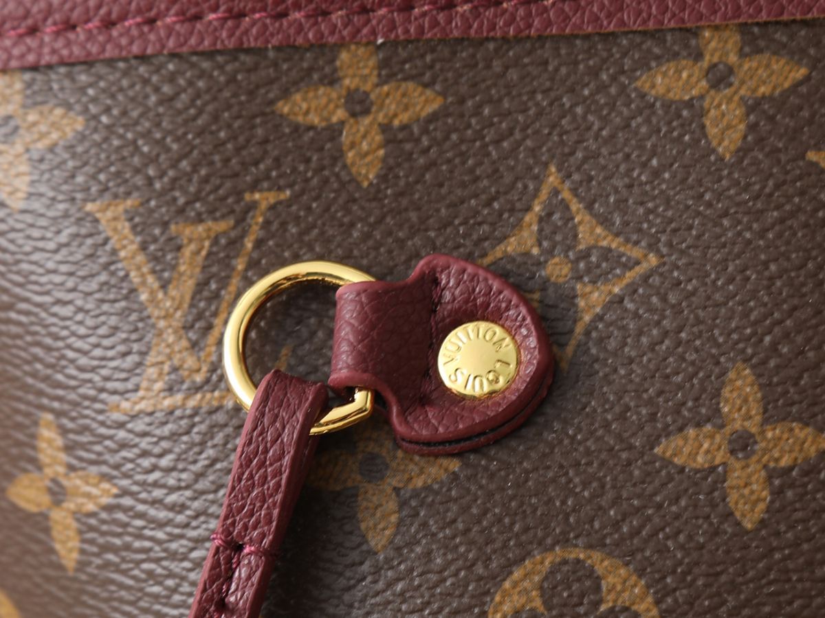 Brown Handbag for Women 31x28x14cm LEM489