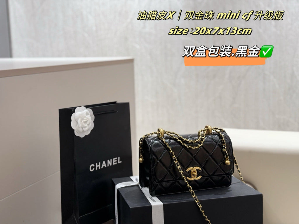 Black/White Handbag for Women 20*3*17cm CEM242