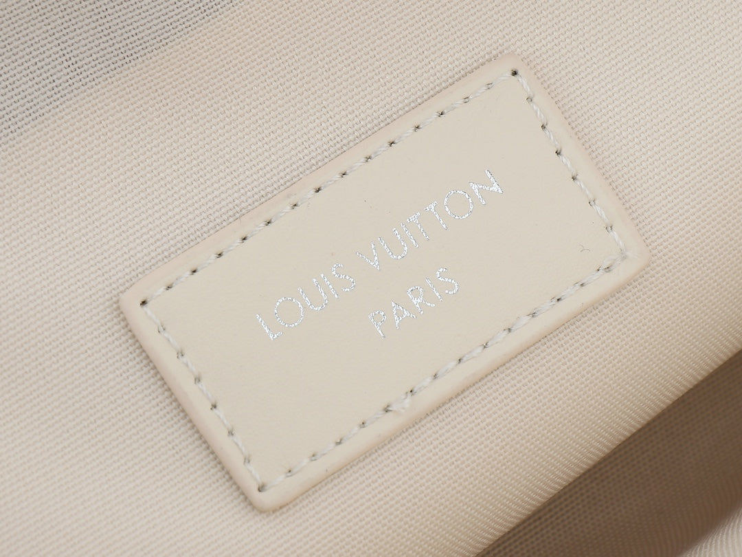 Fashion Bag for Women 15x7x27cm LEM203
