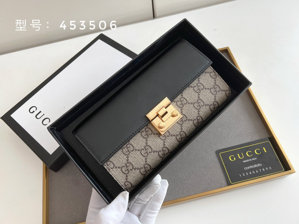 Light Brown Bag for Women 19*10.5*3.5cm GEM189