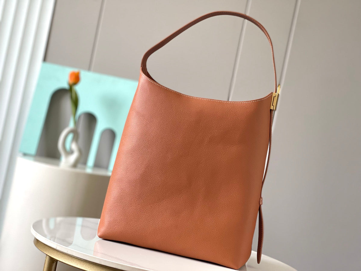 Genuine Leather Crossbody Bag for Women 28x16x24cm LEM346