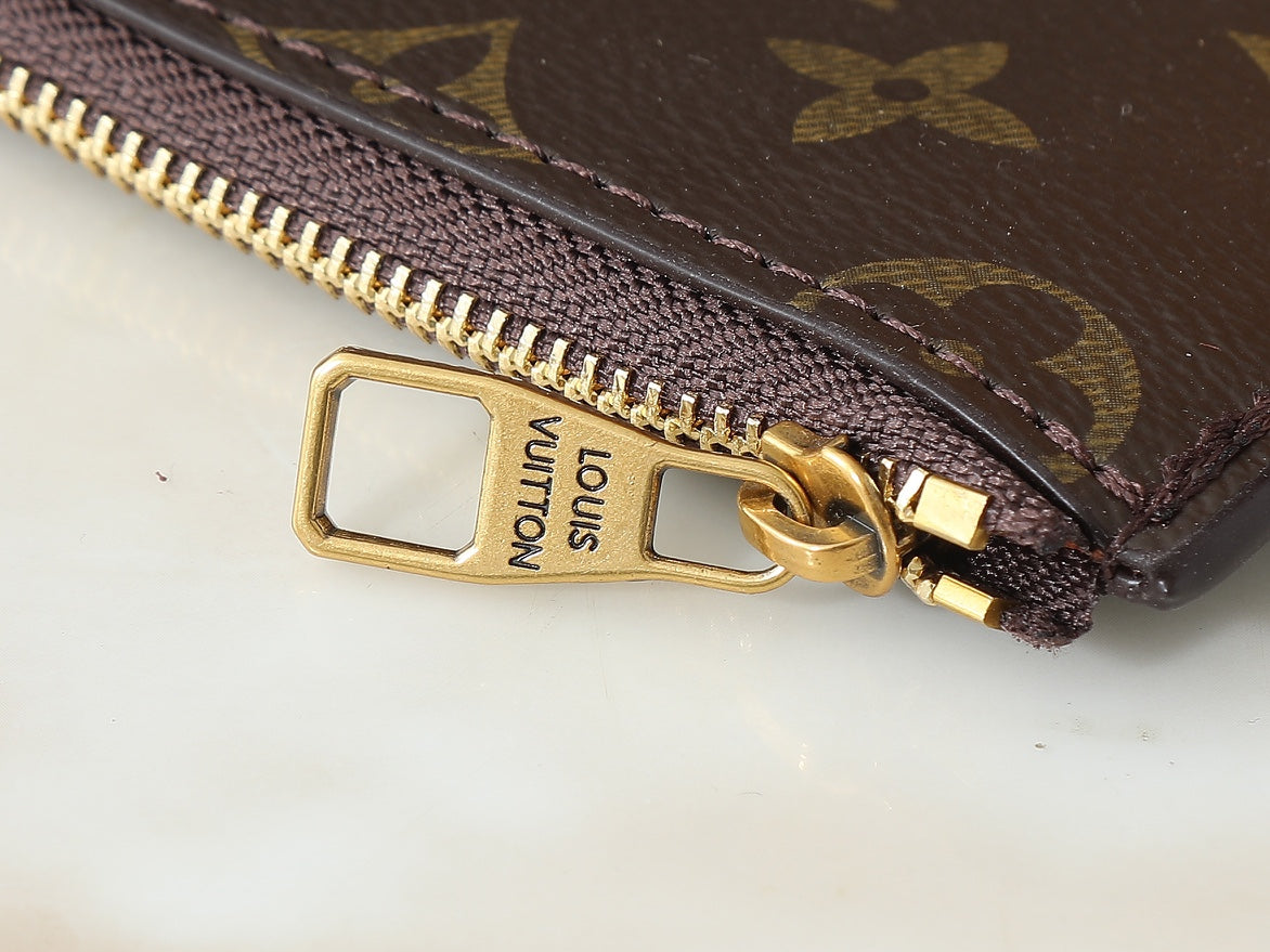 Designer Crossbody Bag for Women 22.0x13.0x3.5cm LEM302