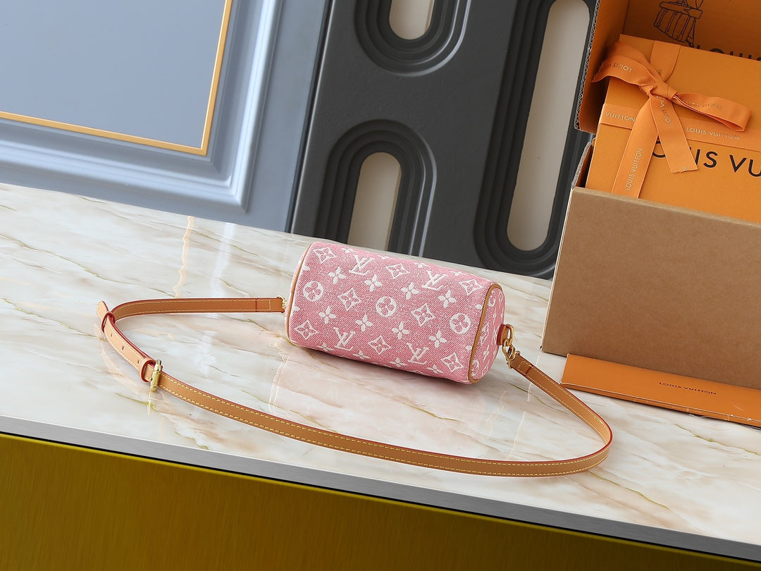 Designer Crossbody Bag for Women 16x10x7.5cm LEM251