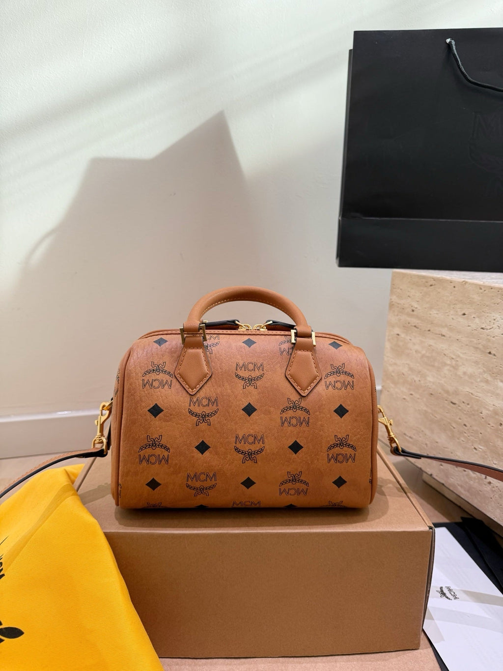 Designer Canvas Bag for Women 22.5x12x15cm MCM02