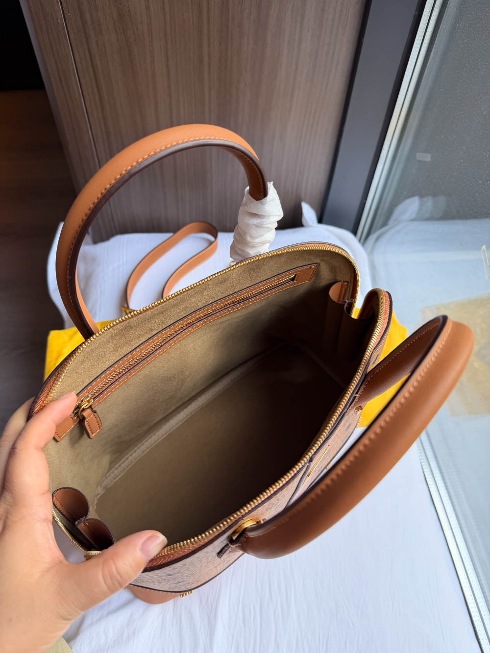 Brown Bag for Women 30*24cm MCM06
