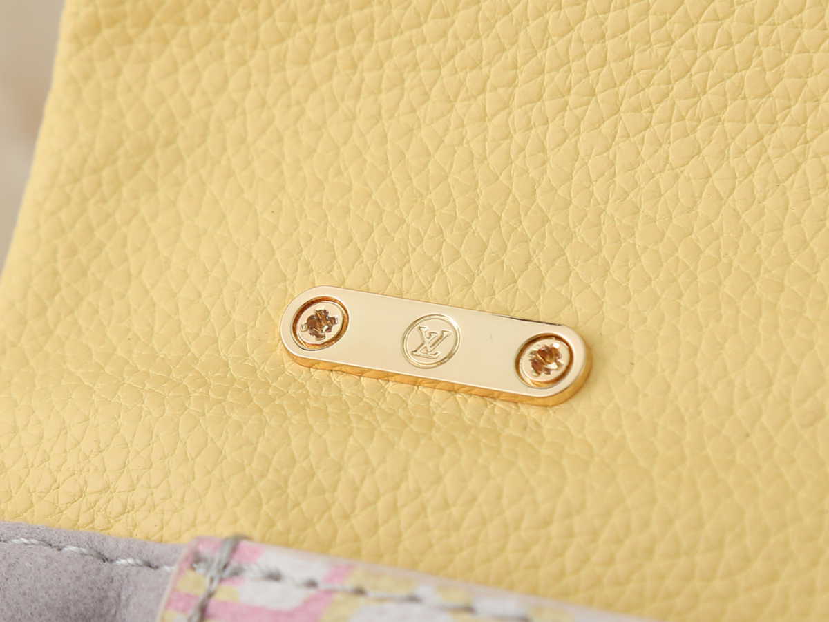 Yellow Bag for Women 21.0x12.5x6.0cm LEM509