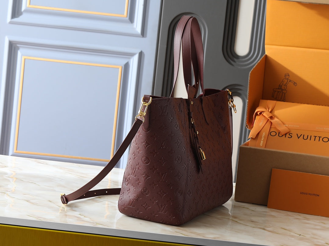 Designer Crossbody Bag for Women LEM297