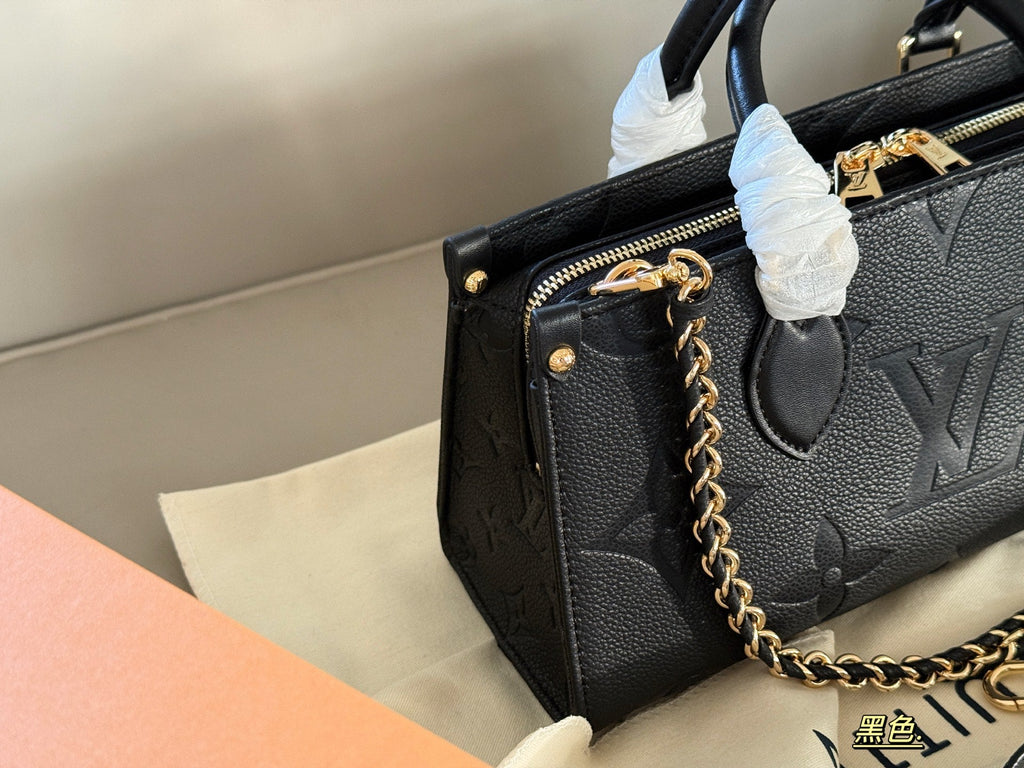 Designer Crossbody Bag for Women 25*13cm LEM283