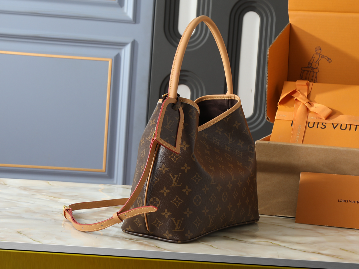Brown Handbag for Women 31x26.5x14.5cm LEM438