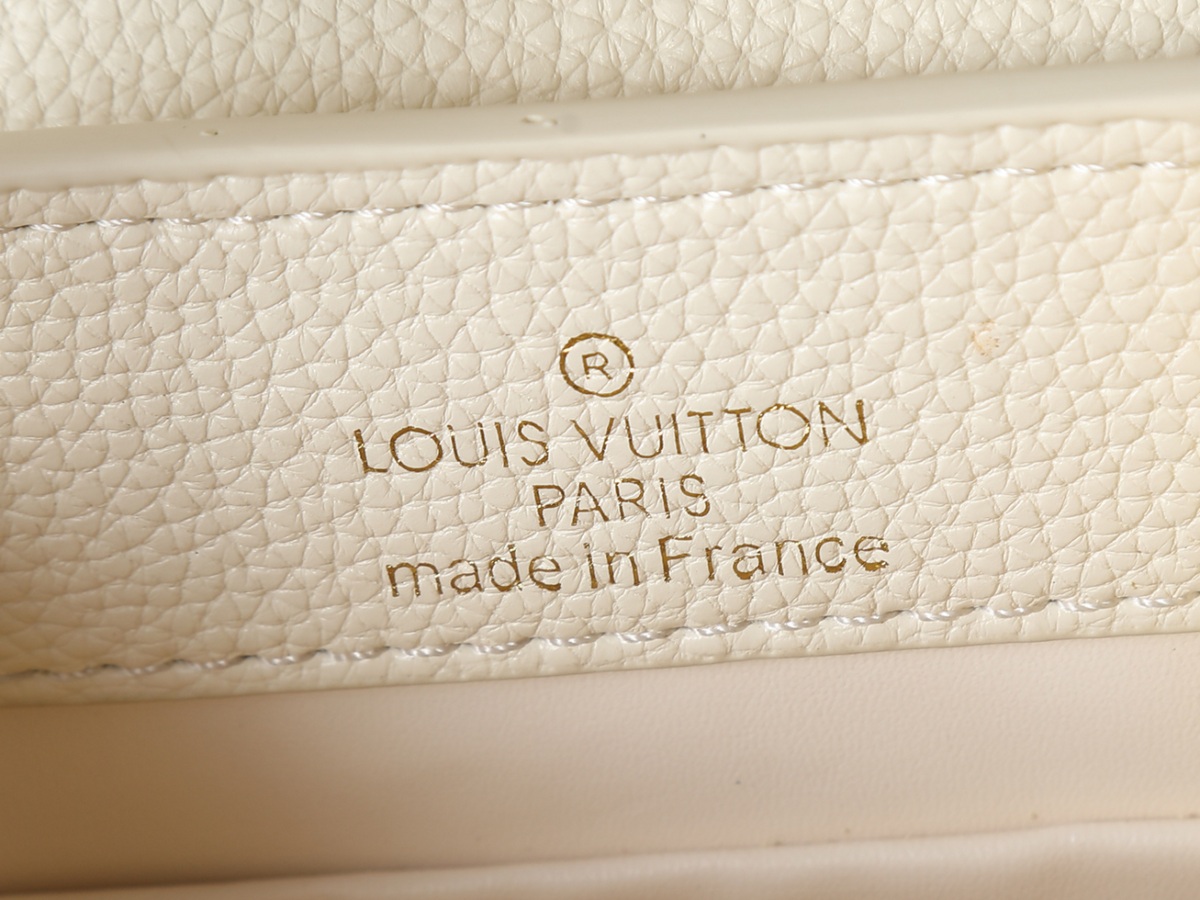 White Bag for Women 27.0x17.3x9.0cm LEM511