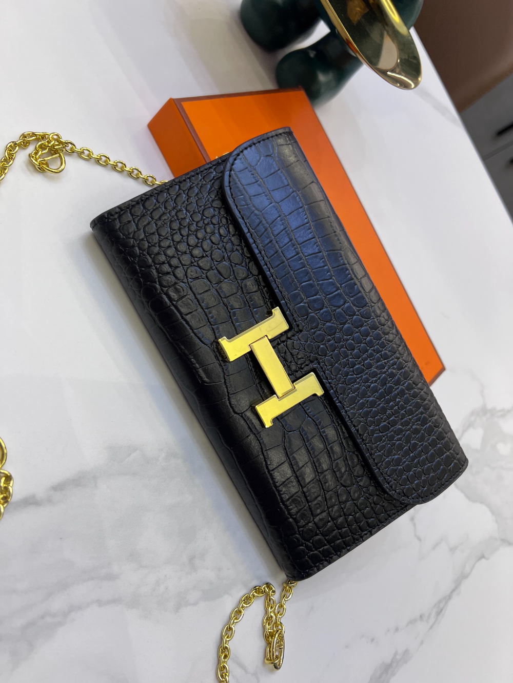Black Handbag for Women 20*10cm HEM108