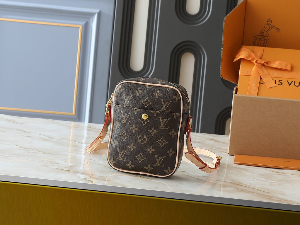 Designer Crossbody Bag for Women LEM252