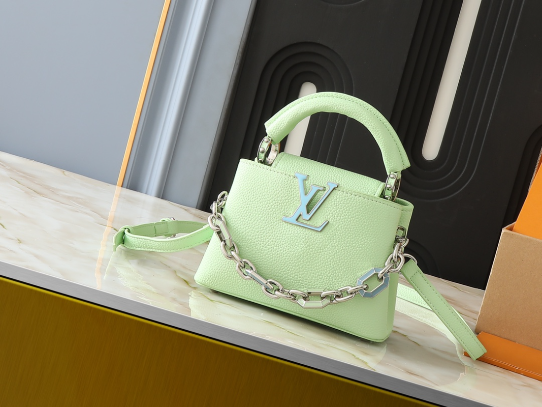 Black/White Handbag for Women 27.0x18.0x9.0cm LEM513