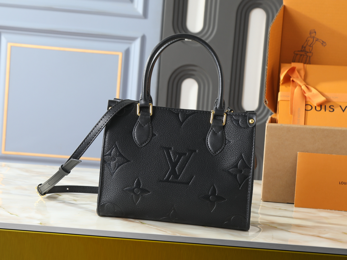 Black Handbag for Women 41.0x34.0x19.0cm LEM434