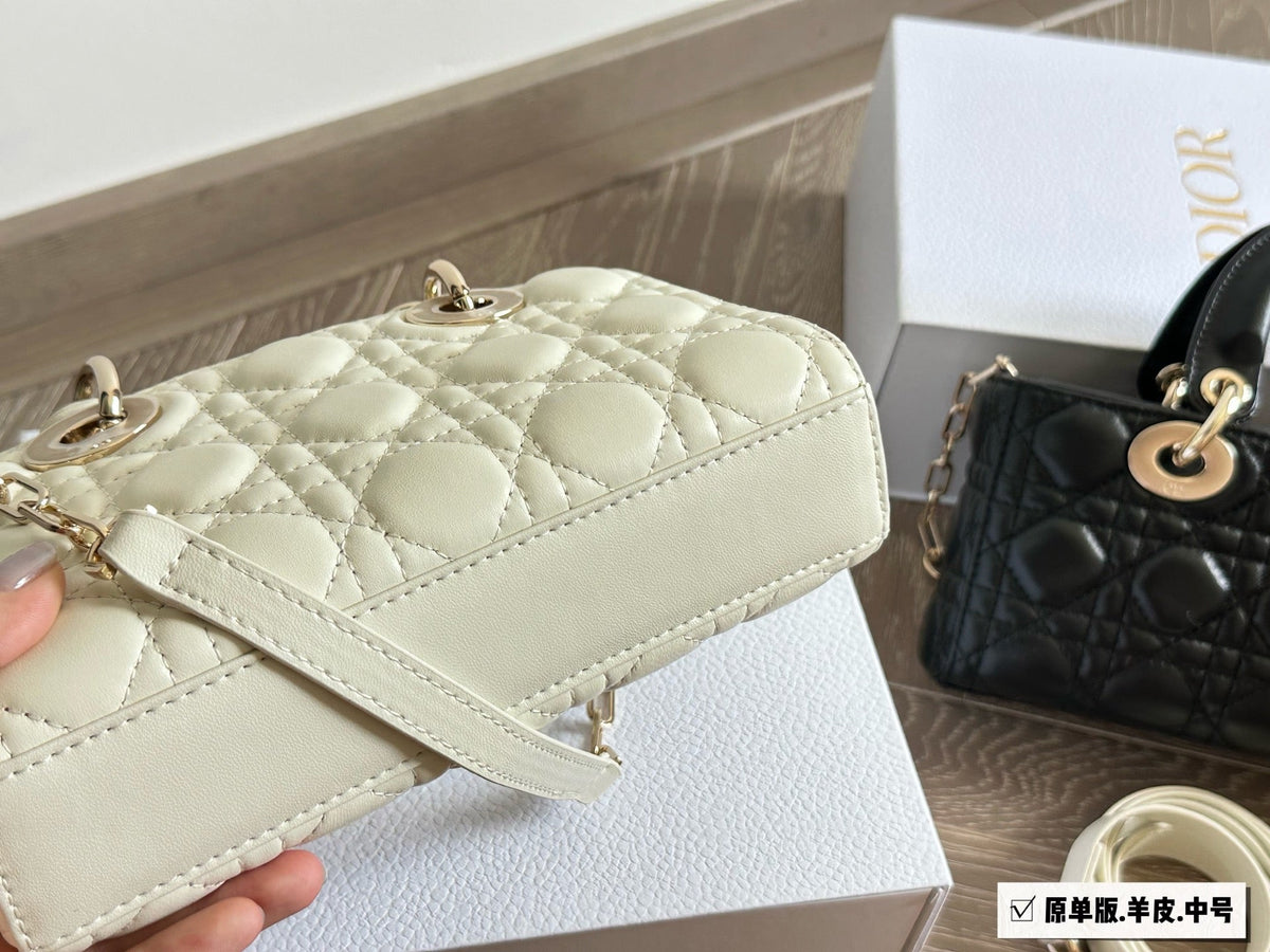 Designer Clash Color Crossbody Bag for Women 22*12cm DEM229