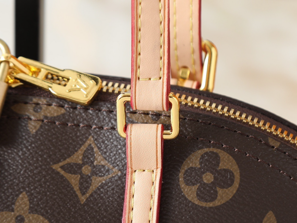 Fashion Handbag for Women 29cm LEM409