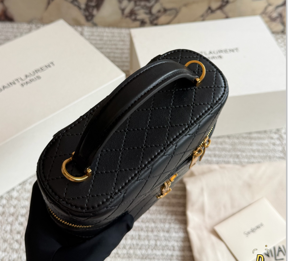 Black Handbag for Women SEM09