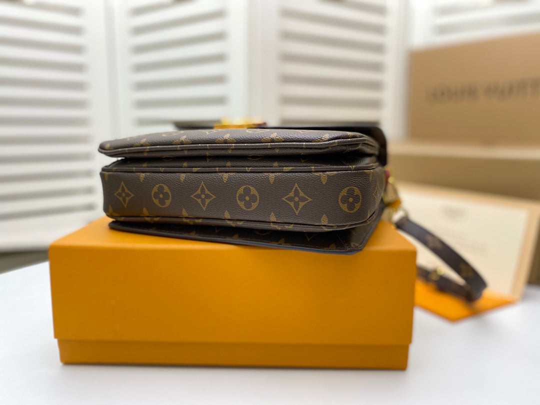 Fashion Bag for Women 25x19x9cm LEM31