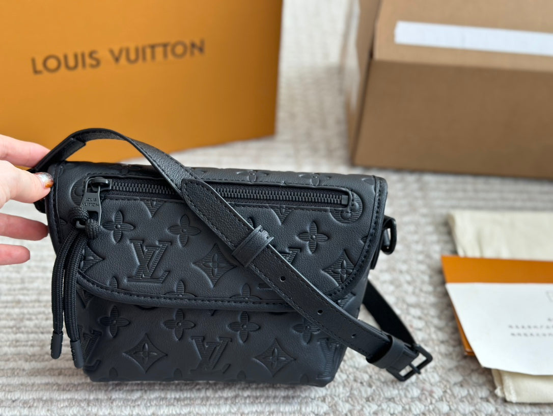 Fashion Bag for Women 16*15cm LEM204