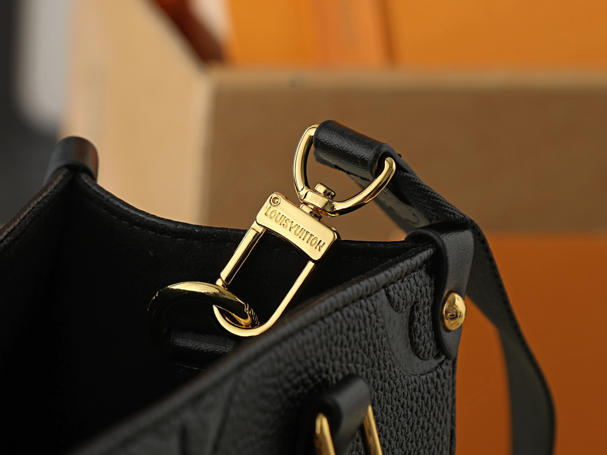 Black Handbag for Women 41.0x34.0x19.0cm LEM434