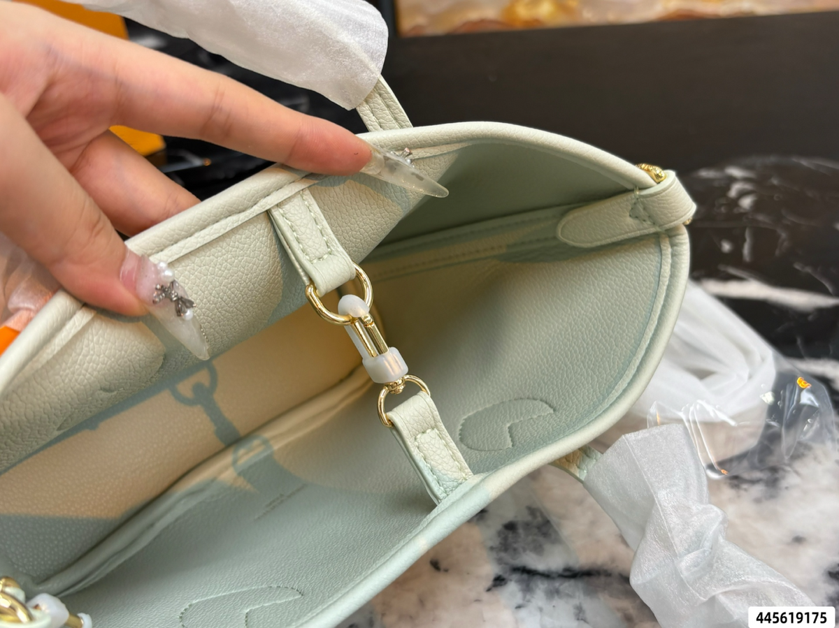 Grey/Pink Bag for Women 20*17cm LEM521