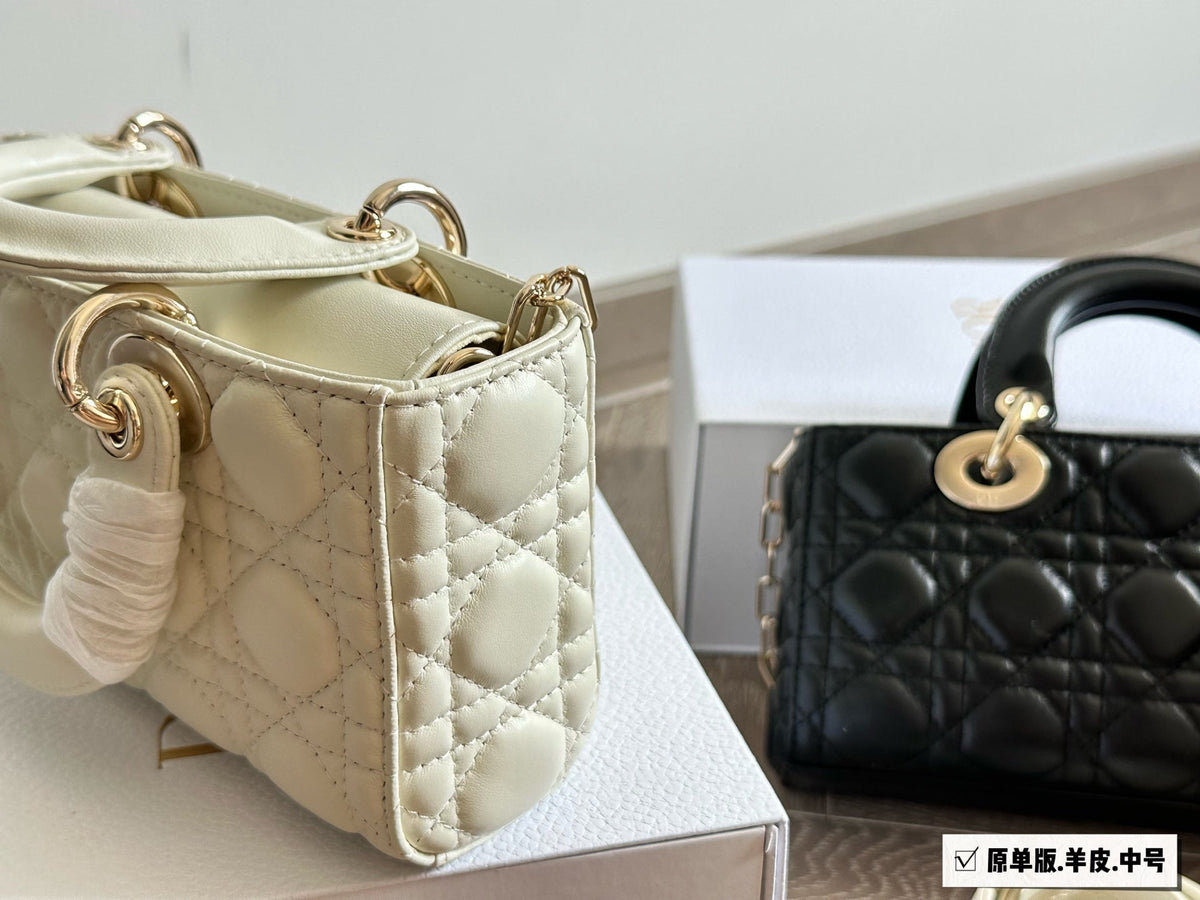 Designer Clash Color Crossbody Bag for Women 22*12cm DEM229