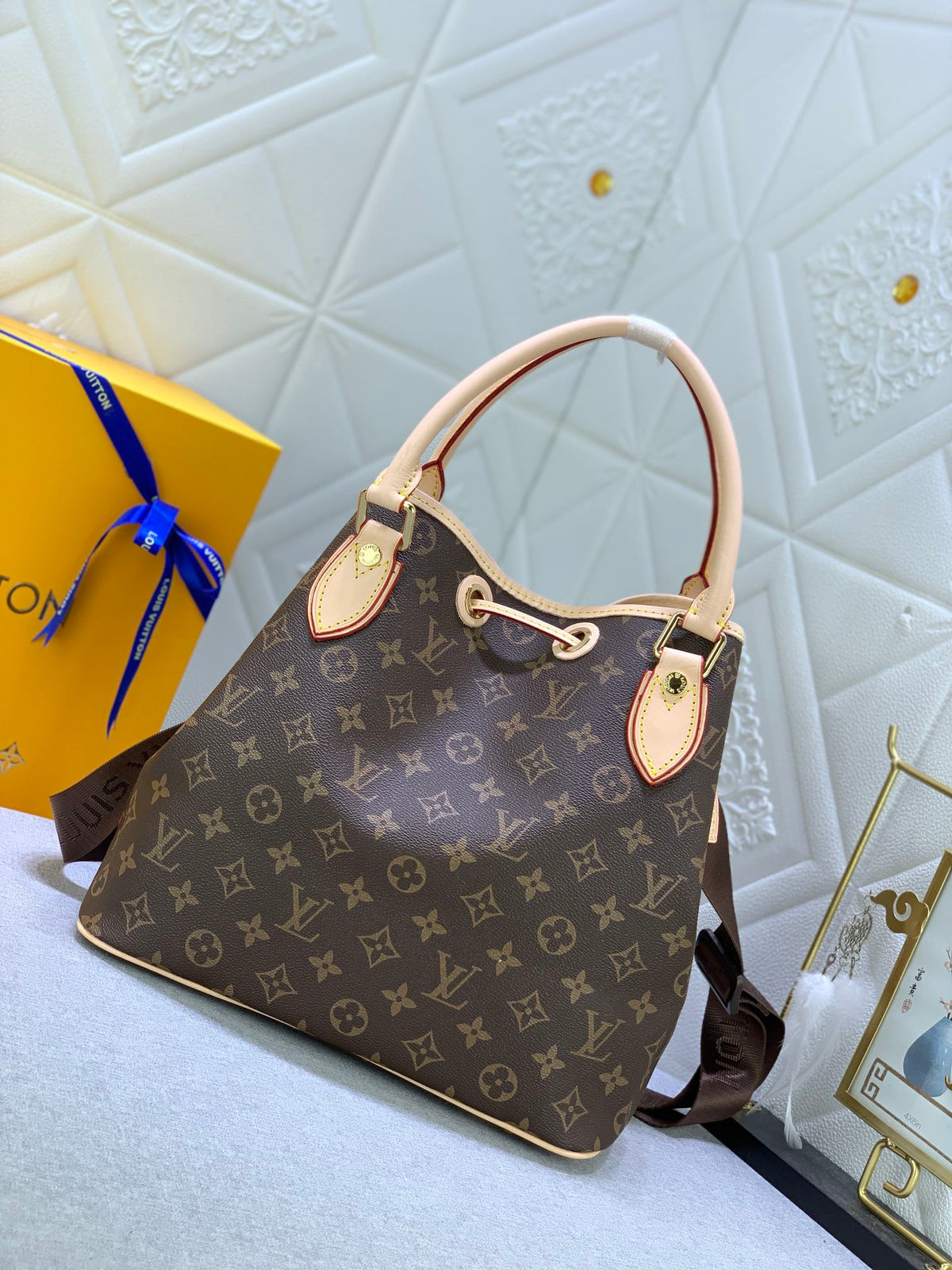 Fashion Bag for Women 29x28x19cm LEM58