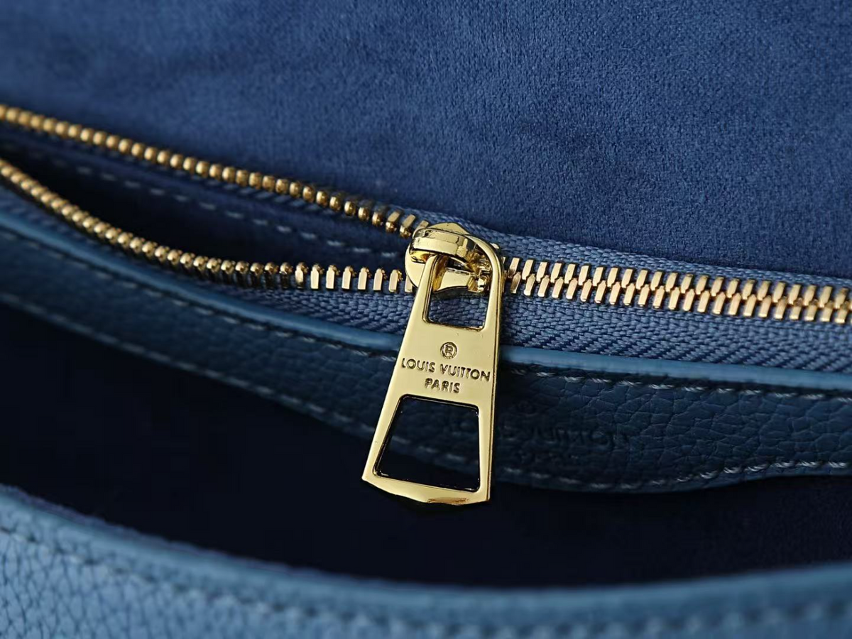 Blue Handbag for Women 25.0x9.0x15.0cm LEM458