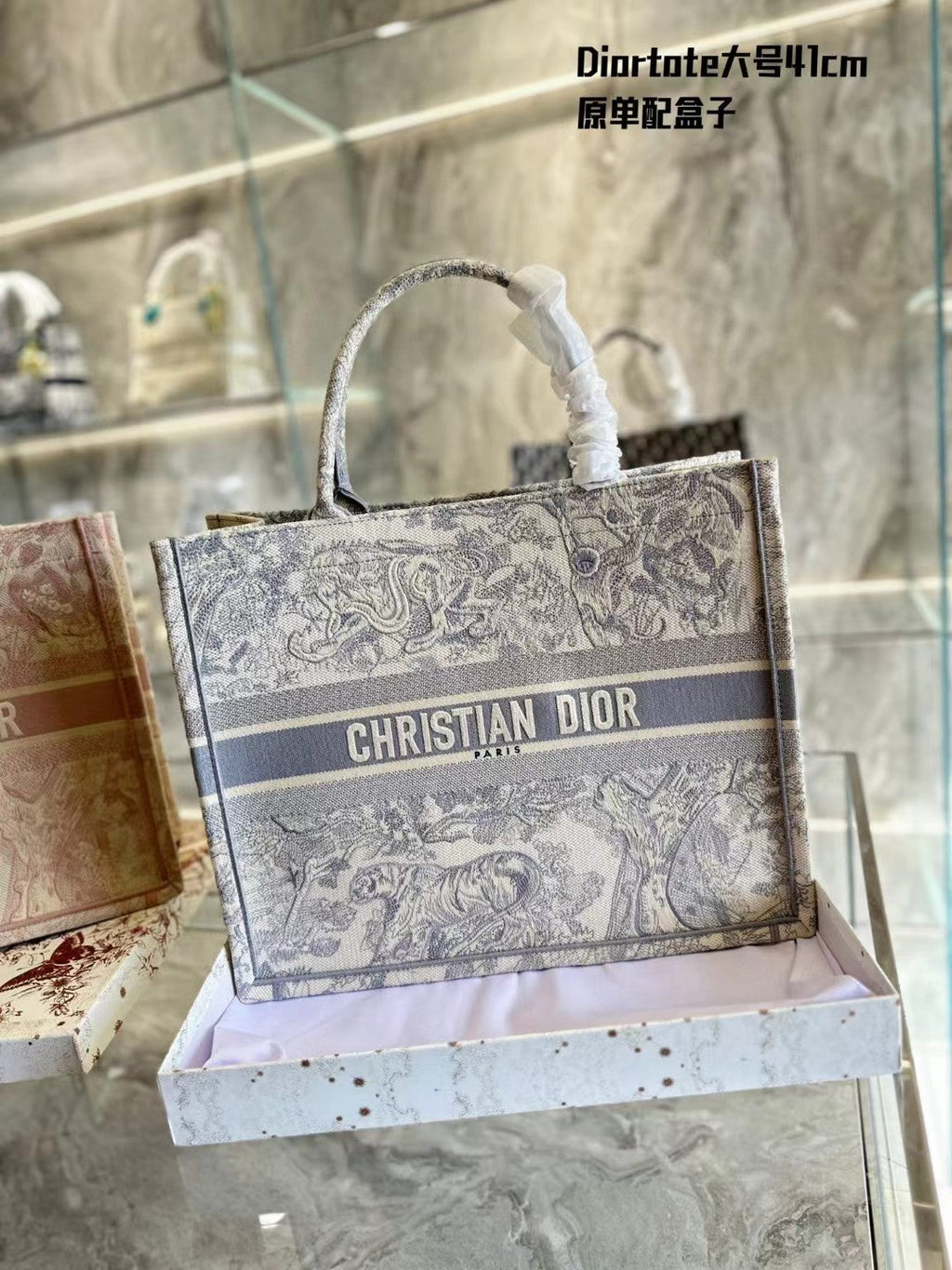 Fashion Bag for Women 41.5*28cm LEM187