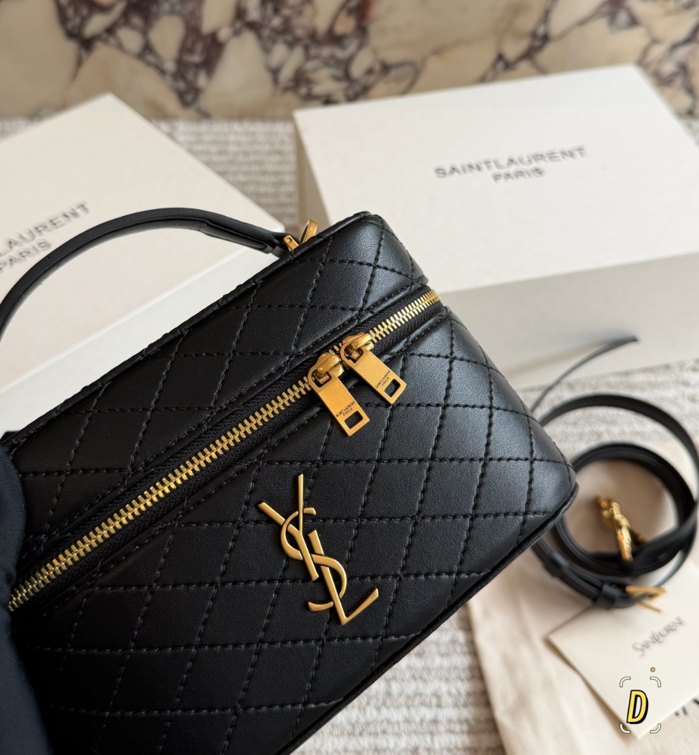 Black Handbag for Women SEM09