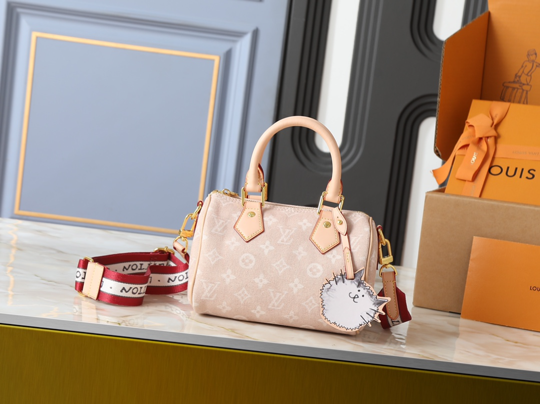 Pink Bag for Women 20.5x13.5x12cm LEM510