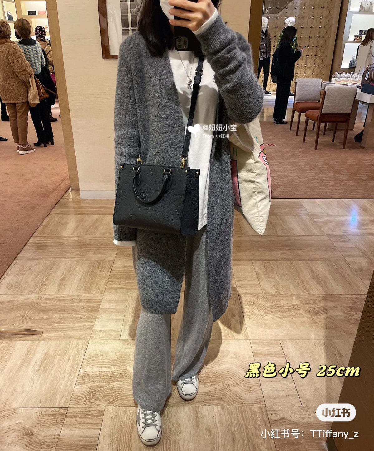 Black Bag for Women 42*34cm LEM86