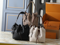 Black/White Handbag for Women 25x25x20cm LEM486