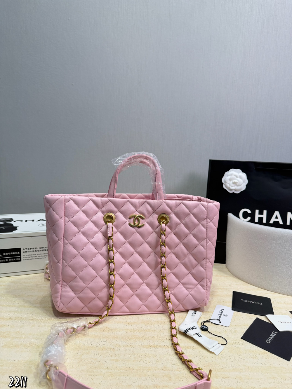 Black/White Handbag for Women 31*23cm CEM291