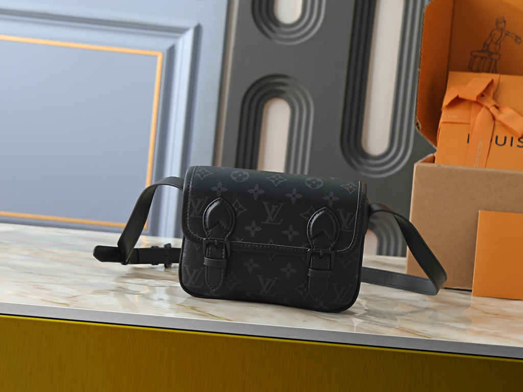 Black/Brown Handbag for Women 15x6x19.5cm LEM461