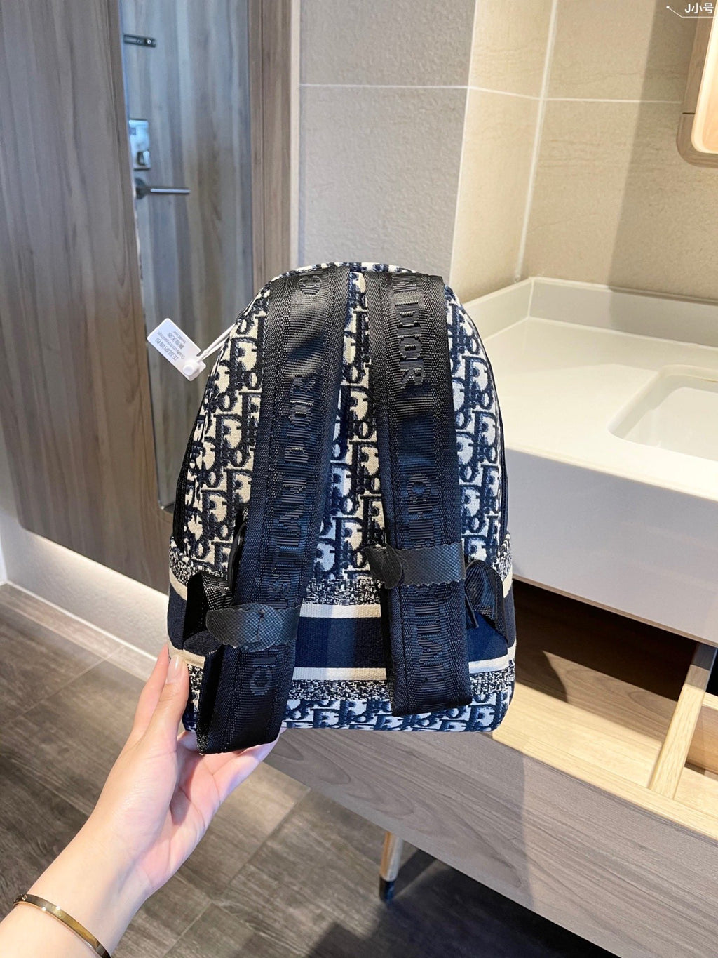 Fashion Bag for Women 23*13*33cm DEM106
