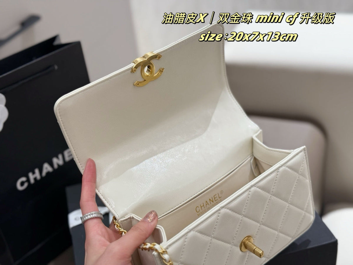 Black/White Handbag for Women 20*3*17cm CEM242