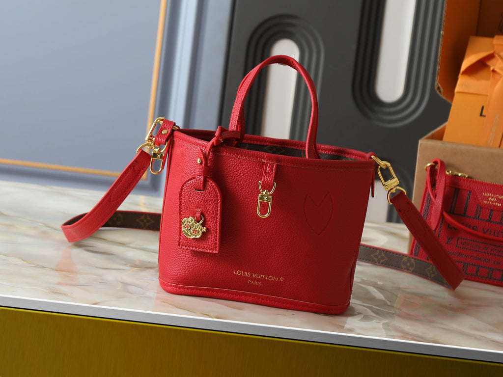 Fashion Handbag for Women 31x28x14cm LEM495
