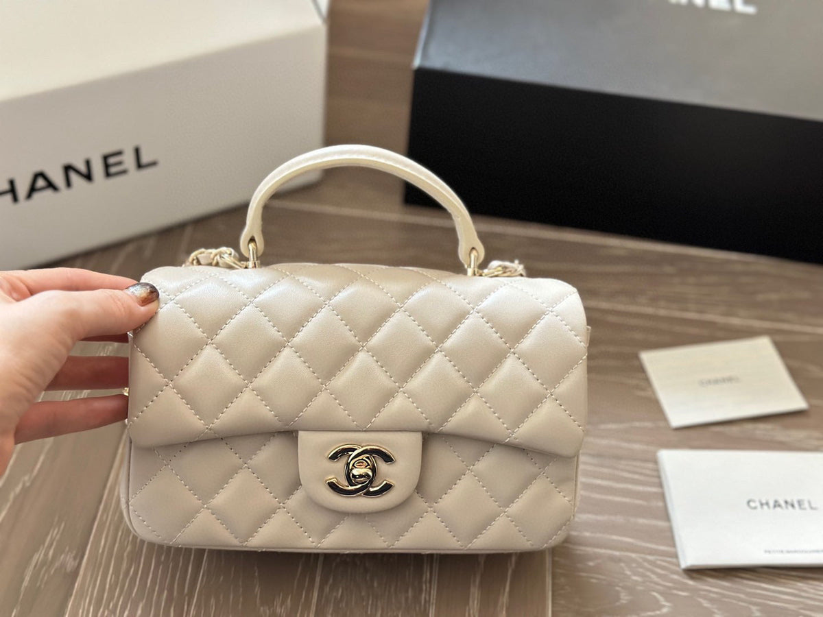 Designer Shoulder Bag for Women 20*12cm CEM176
