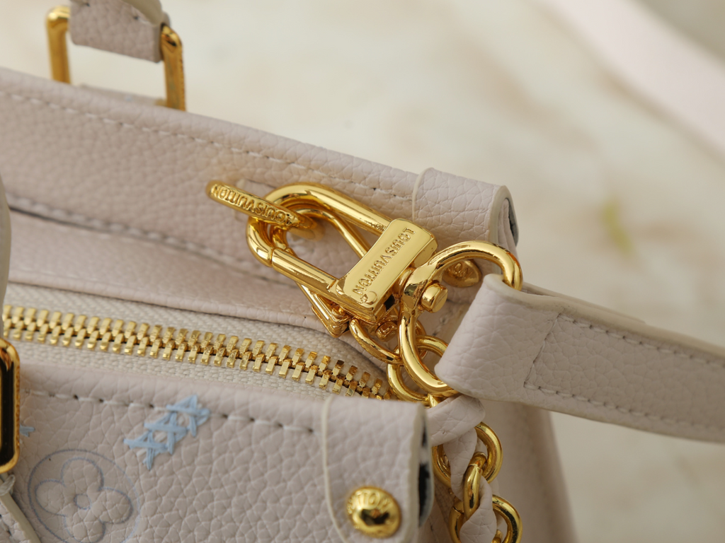 White/Brown Handbag for Women 25x13x10cm LEM488