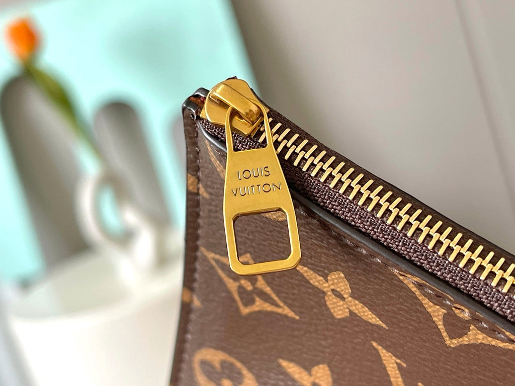 Genuine Leather Crossbody Bag for Women 28x16x24cm LEM346
