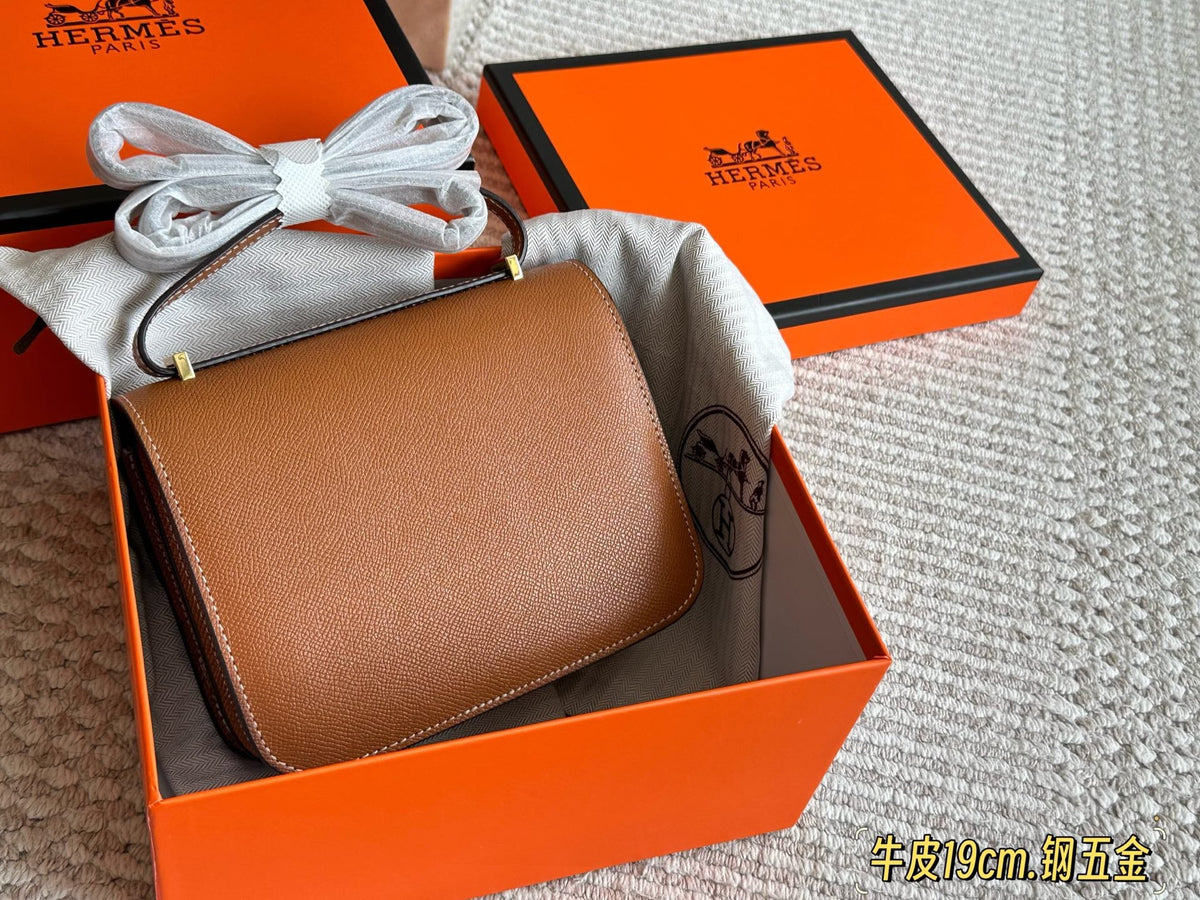 Genuine Leather Crossbody Bag for Women 19*13cm HEM66