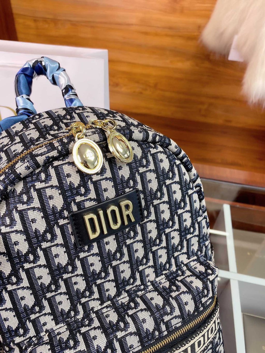 Fashion Bag for Women 27*15*33cm DEM102