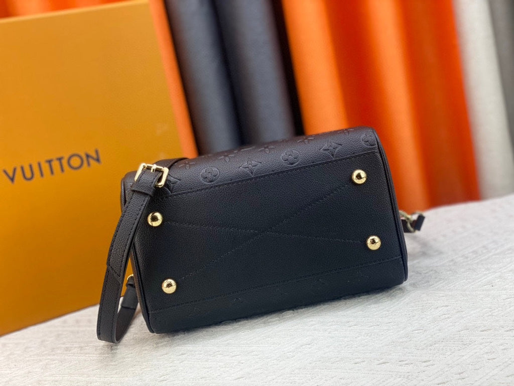 Genuine Leather Crossbody Bag for Women 25*19cm LEM290