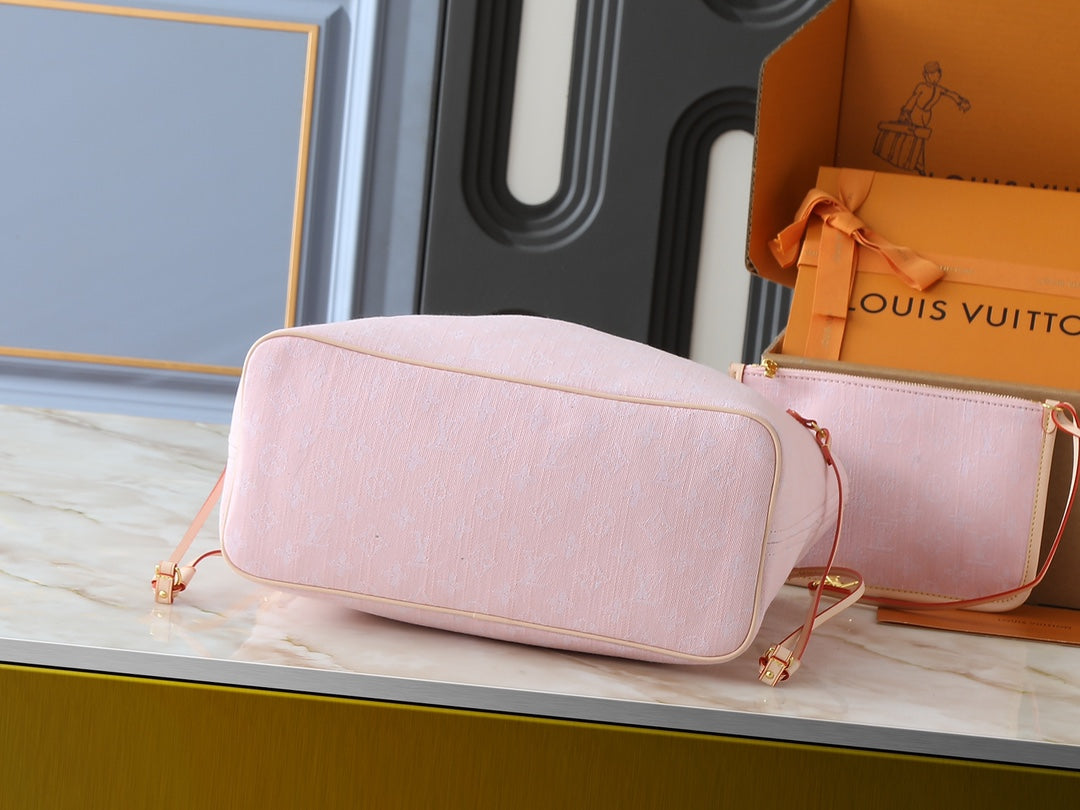 Designer Crossbody Bag for Women 31.0x28.0x14.0cm LEM278