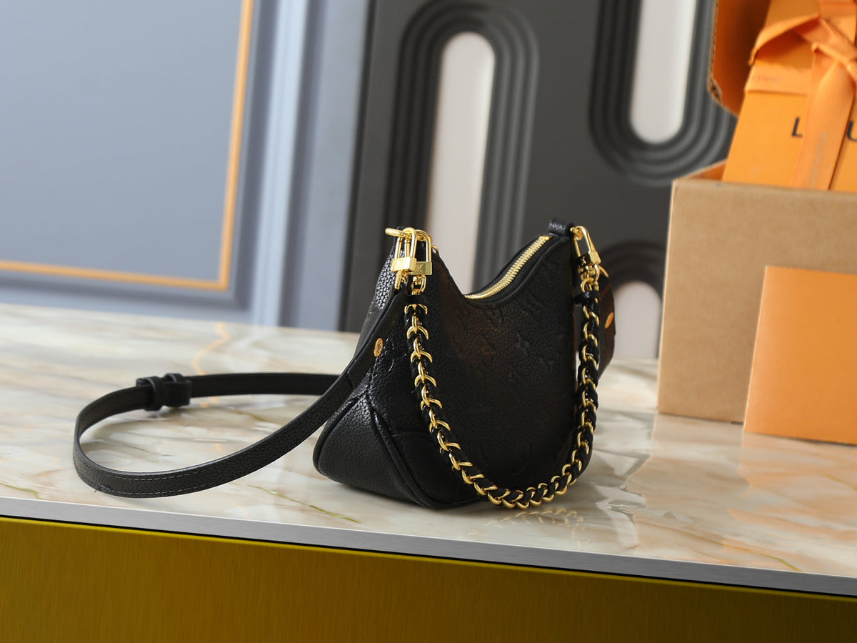 Black/Gold Crossbody Bag for Women 19x13x8cm LEM465