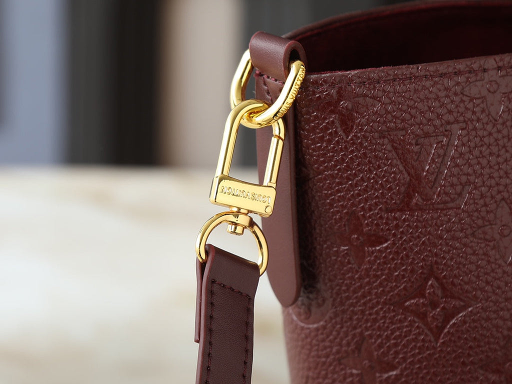 Designer Crossbody Bag for Women LEM297